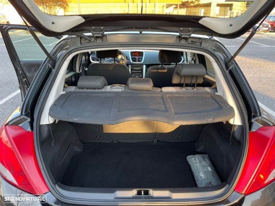Peugeot 207 1.4 HDI 2011