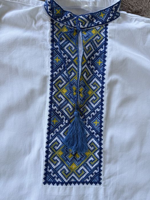 Продам вишиванку для хлопчика