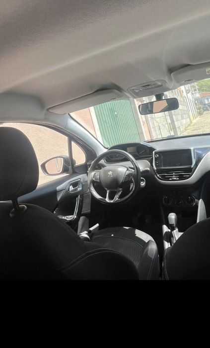 Peugeot 208 Pure tech