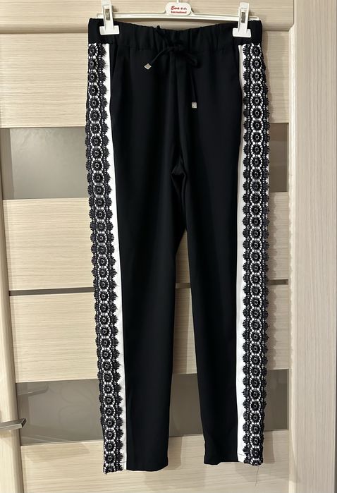 Жіночі класичні штани