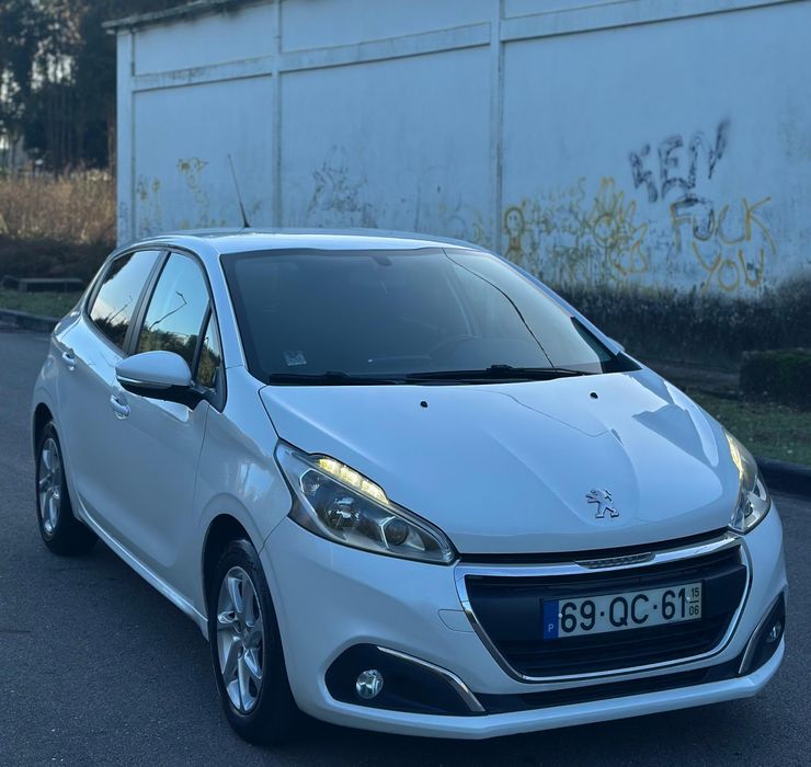 Peugeot 208 1.2 Puretech 2015