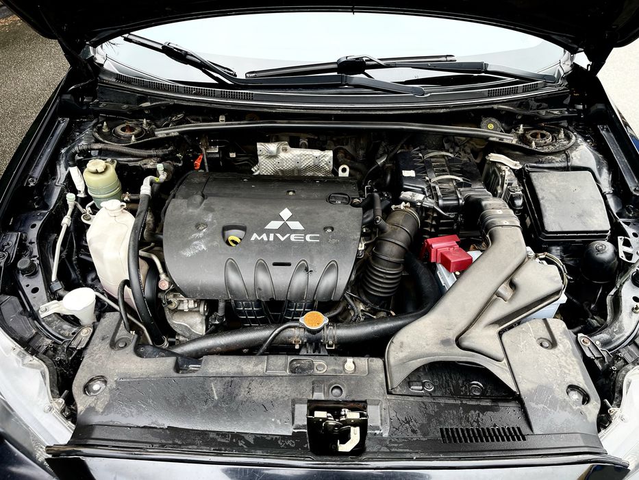 Mitsubishi Lancer продаж