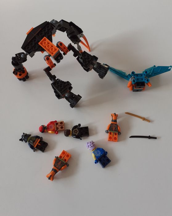 Lego Ninjago figurki zestaw.