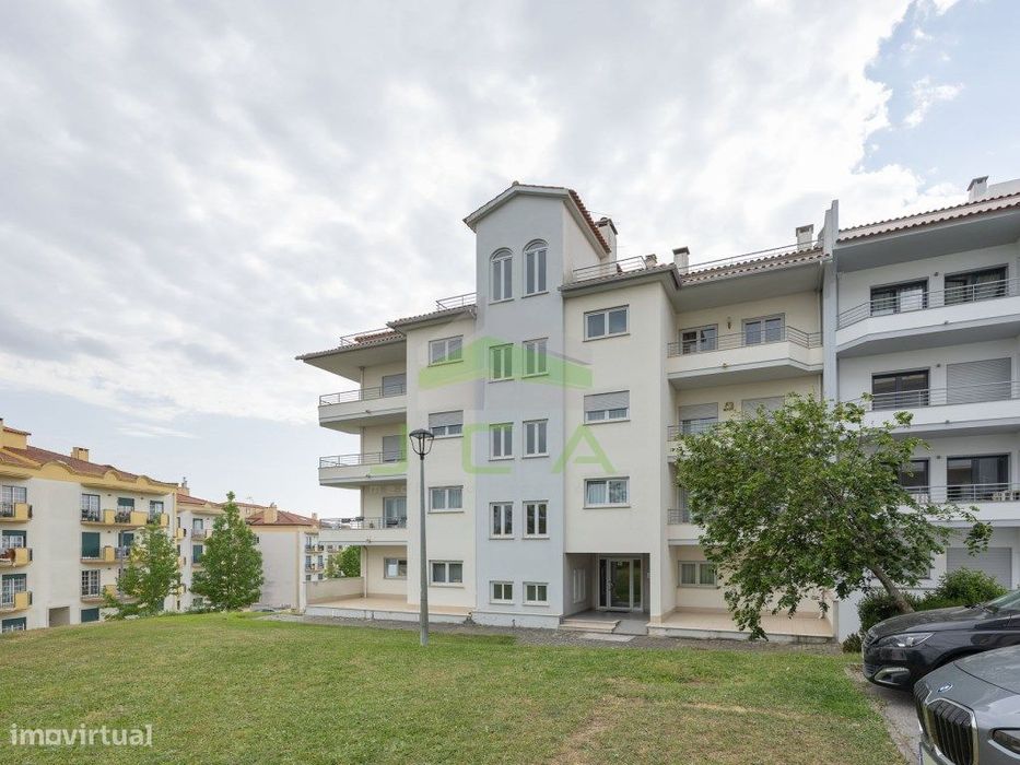 Excelente T3 Duplex com terraço