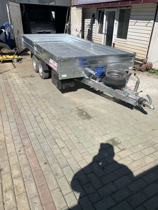 Лавета причеп автовоз Виготовим на замовлення