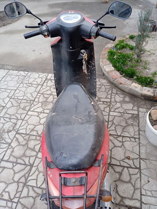 Продам скутер читайте описание