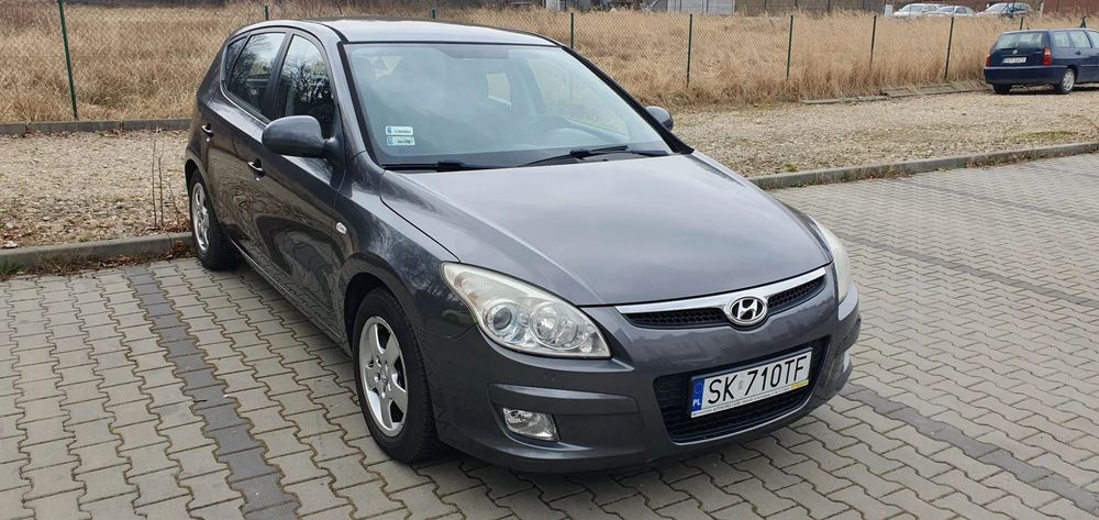 Hyundai I30 Hyundai i30 1.6 CRDi, od 2009 w jednej rodzinie, niski przebieg 160tys