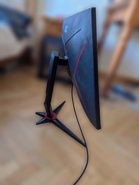 Монітор AOC 27G2U 27" IPS 144 Гц 1 мс FreeSync, USB-хаб вживаний + DPort-Dport кабель