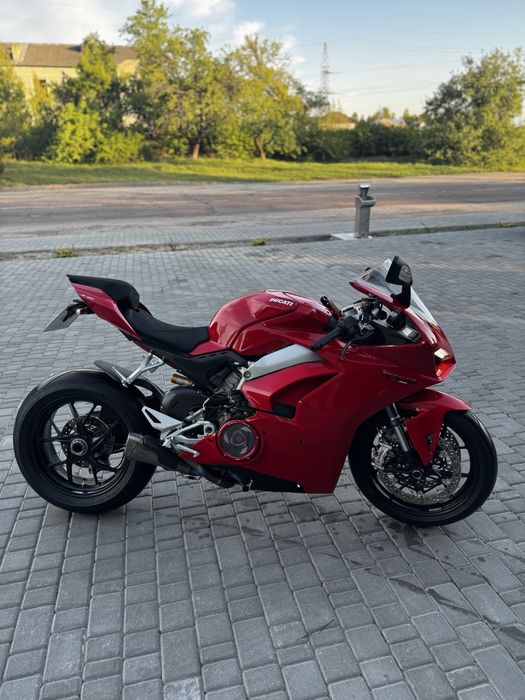 Ducati panigale v4 2018 рік 2000пробіг