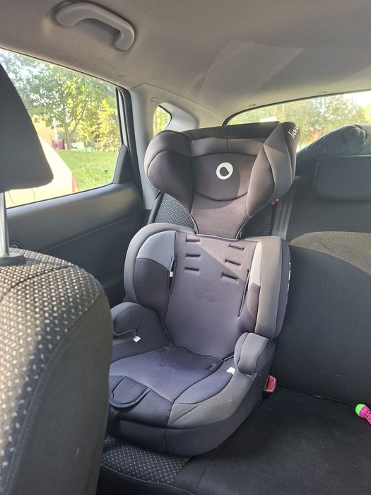 Fotelik z isofix lionelli 18-36 kg