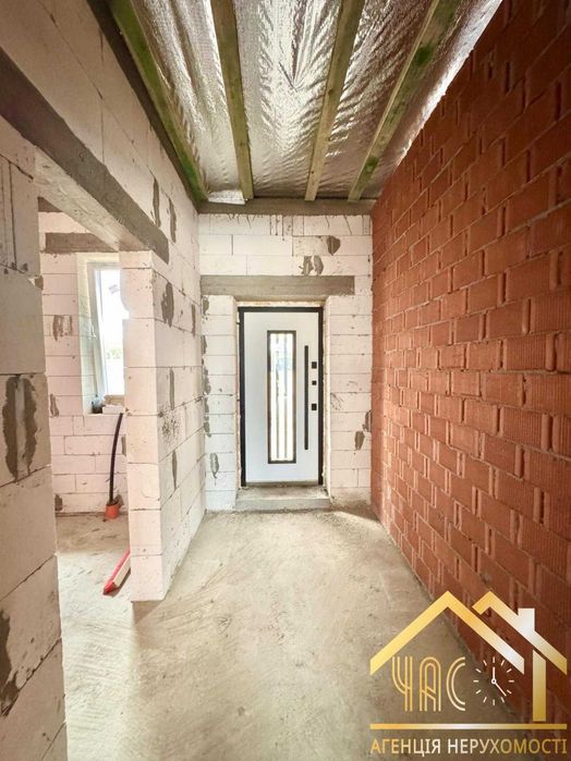 Продаж сучасного одноповерхового будинку 105 м² у с.Білогородка з ГАЗом