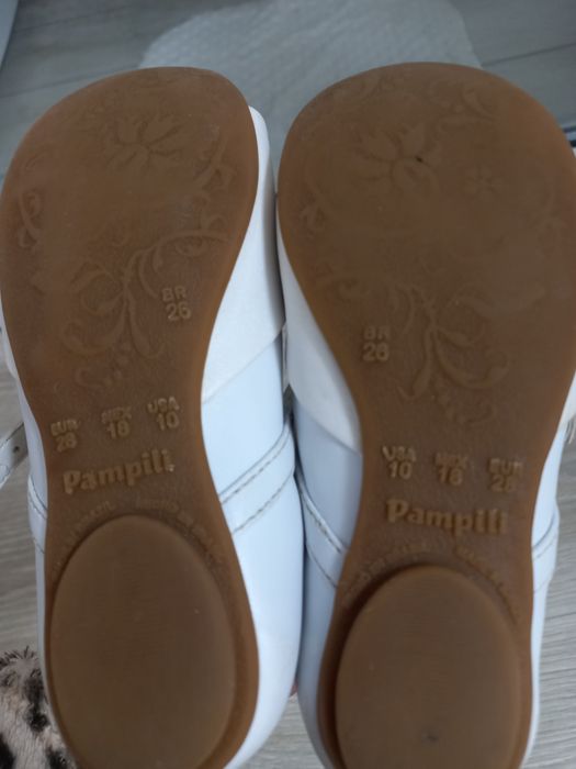 Туфлі для дівчинки