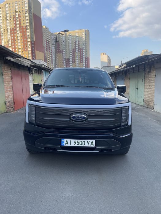 Ford F150 lightning Lariat 2022