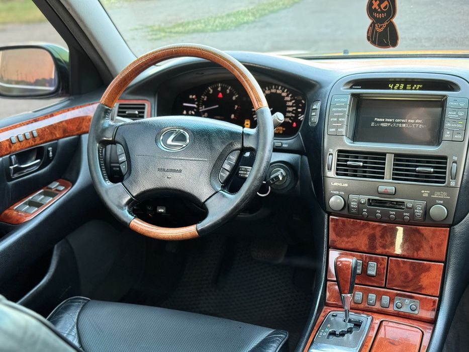 Lexus Ls430 president
