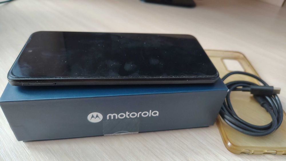 Мобільний телефон Motorola Moto G32 6/128GB Mineral Grey (PAUU0013RS)