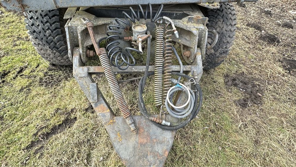 Тракторний Прицеп 2-ПТС-6