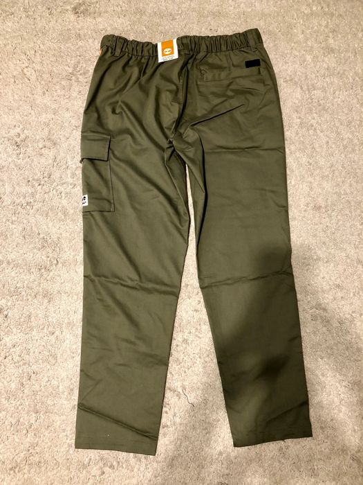 Timberland Powered by Outlast Spodnie Męskie Khaki W34 L32 Nowe z metką