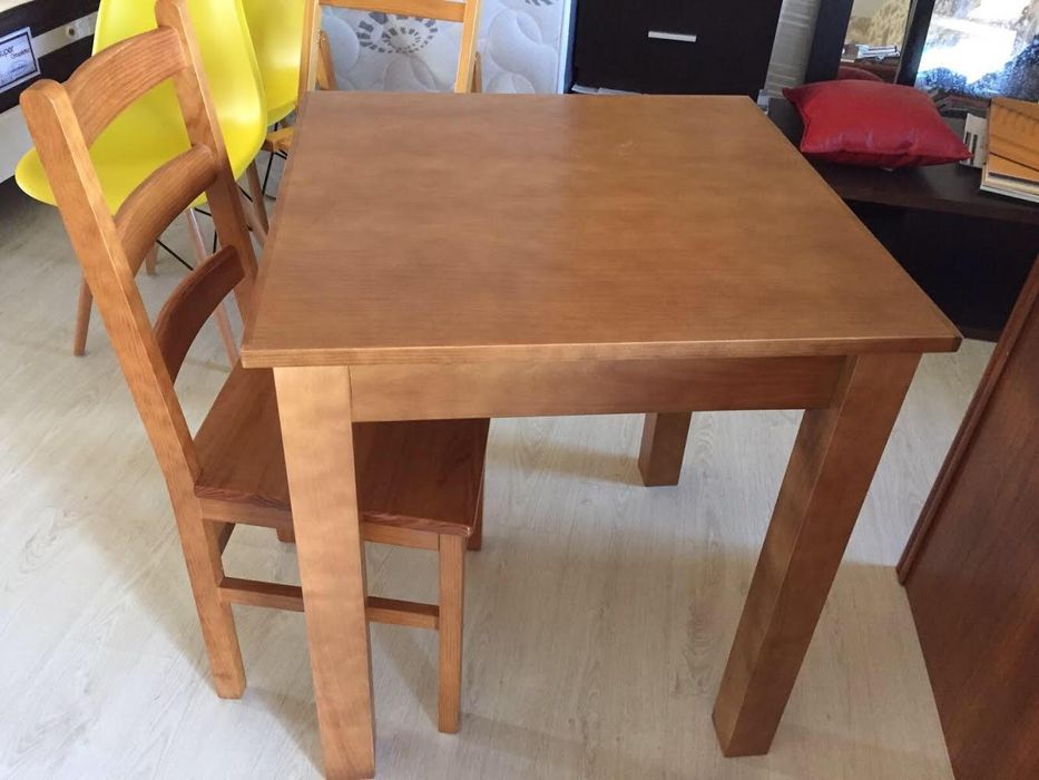 Cadeira  de madeira Novas