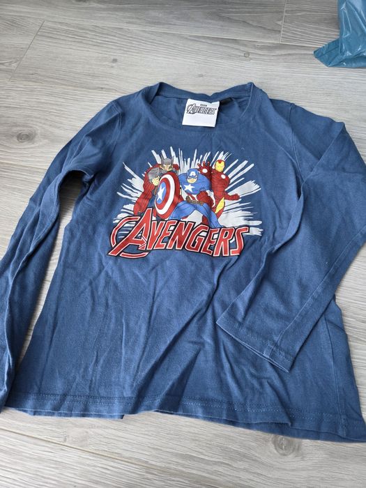 Koszulka, Tshirt 134/140 Avengers