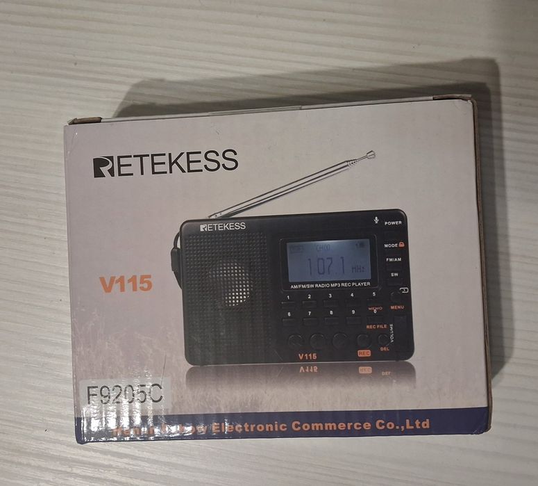 Портативний радіоприймач  Retekess V115