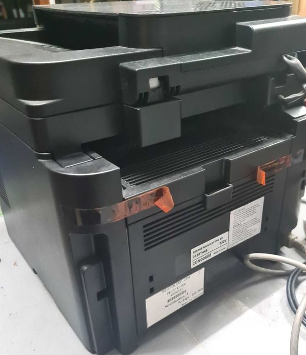 Impressora Canon i-Sensys MF269dw a laser em excelente estado