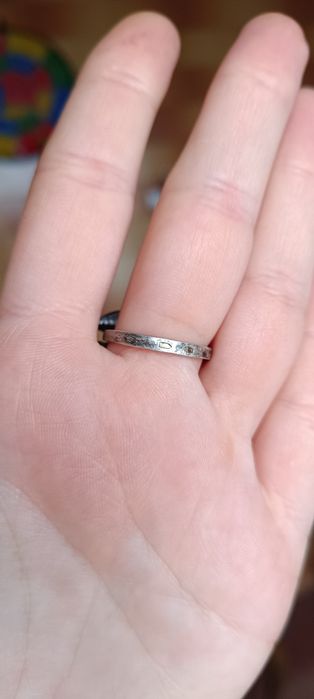 Кольцо срібло обручка  сіра магнолія