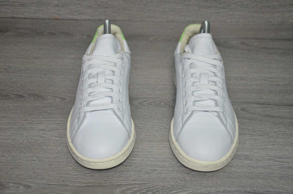 Продам кросівки шкіряні ФІРМА Adidas Stan Smith