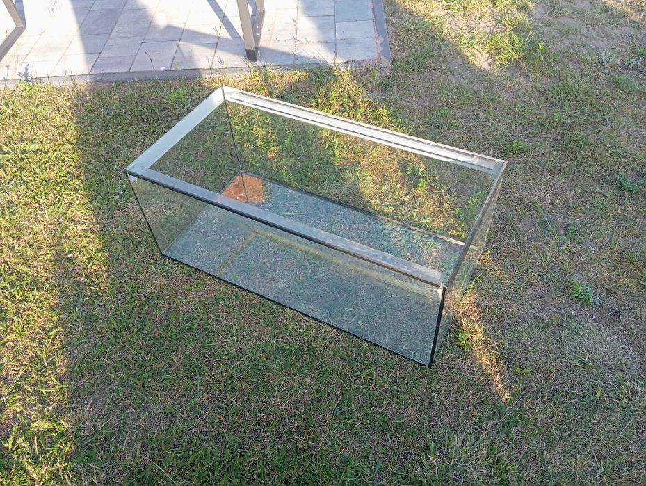 Sprzedam akwarium 140 l