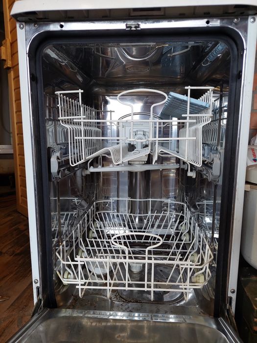 Посудомоечная машина Indesit