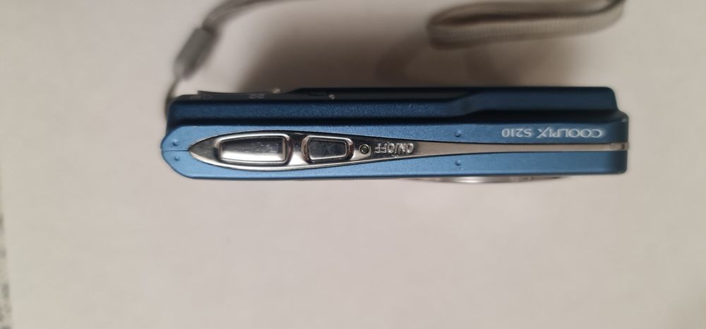 Nikon Coolpix s210