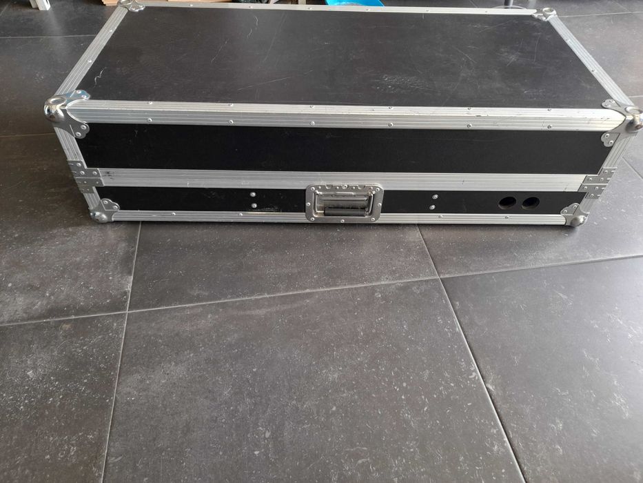 Case de dj para cdjs e mesa de mistura