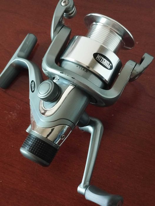 Carreto de pesca Mitchell ELX 400R