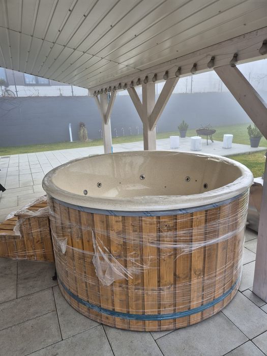 Balia ogrodowa jacuzzi dwa systemy full opcja wszystko w cenie