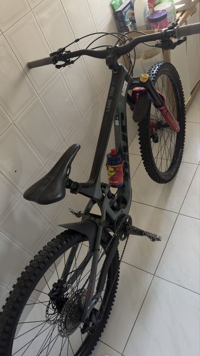 BiXS Lane 250 — Carbono — 29