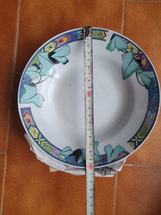 4 pratos de sopa cerâmica