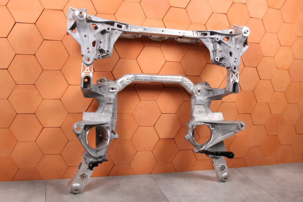 BMW 5 G30 6GT G32 7 G11 G12 8 G14 G15 G16 Підрамник передній
