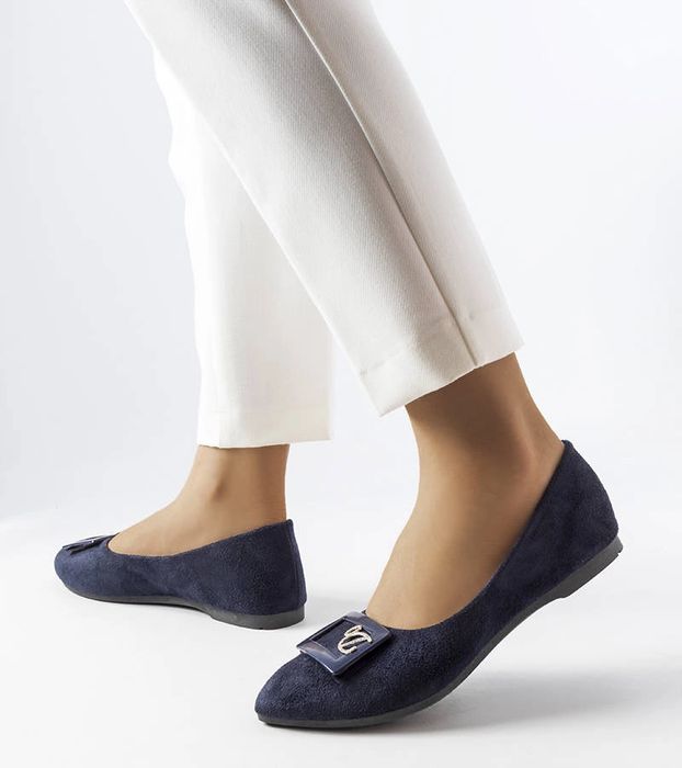 Granatowe balerinki z cyrkoniami Fleming