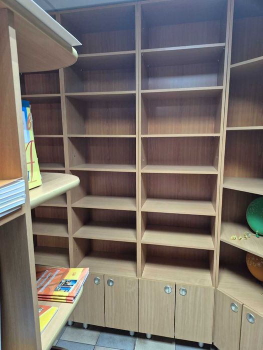 Модульний стелаж з ламінованого ДСП під колір дуба офісно-домашній