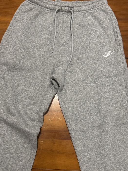 Calças cinzentas nike ,S