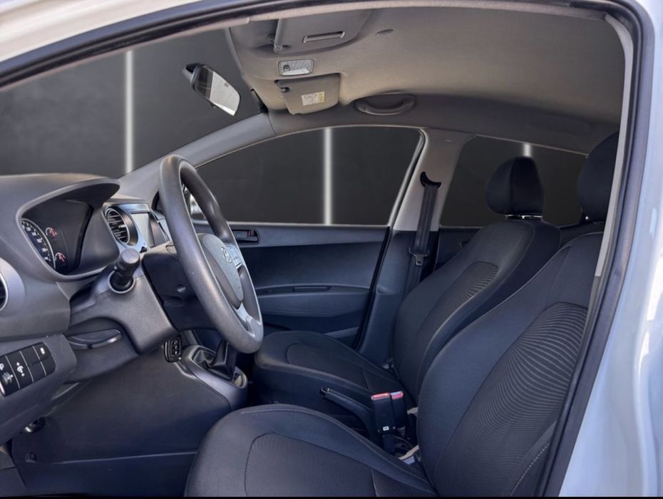 Hyundai i10 aluga-se /Carro para Locação