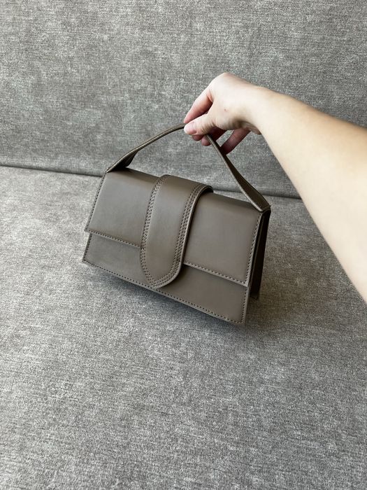 Стильна жіноча сумка, бежева сумка, чорна сумка, маленька сумка