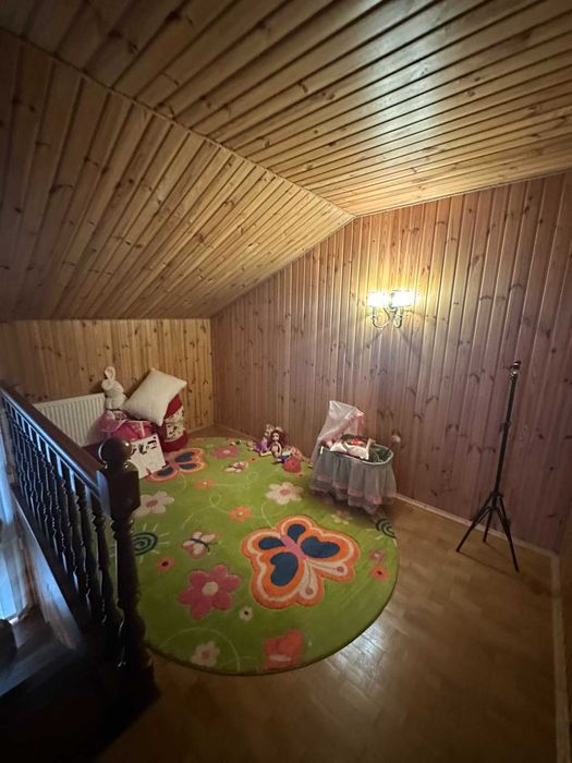 Продаж будинку в Левкові