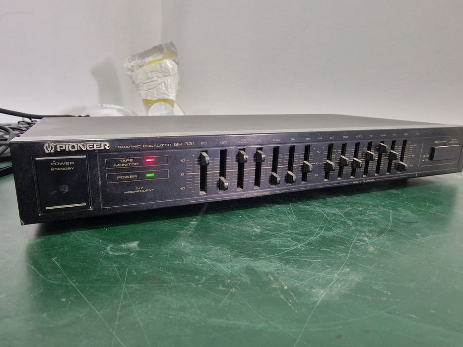 Equalizador Pioneer GR-331