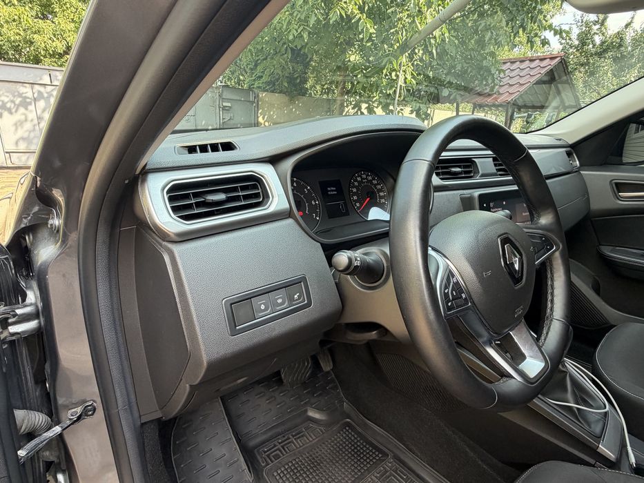 Продам Renault Akrana 2021 автомат