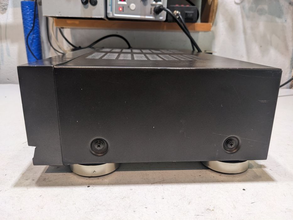 Klasyczny wzmacniacz Sony TA-AX4040 2 x 40W, lata 80-te