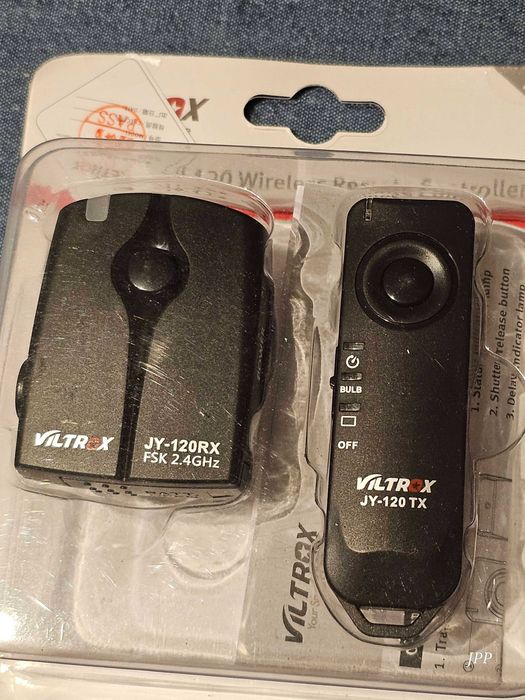 Vários acessórios para Canon -bolsas, caixa estanque para cartões, etc