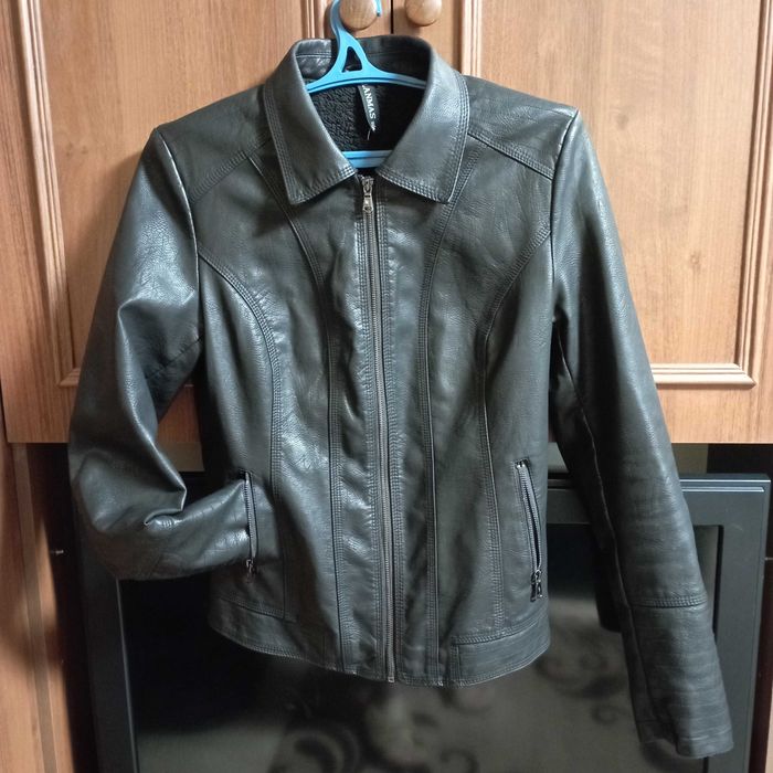 Куртка жіноча весна-осінь