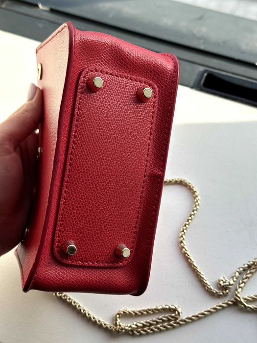 Clutch Furla. Comprado na Farfetch