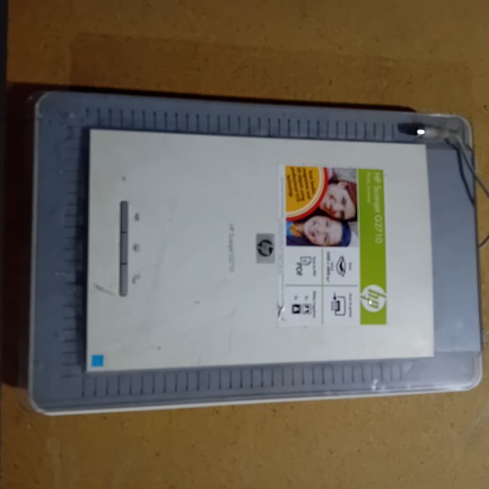 Scanner Hp G2710