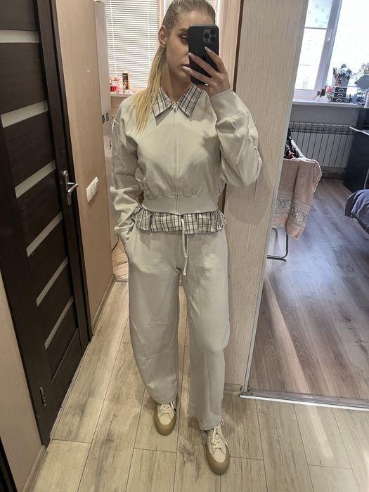 Костюм Zara штани та світшот